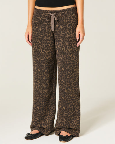Low-Rise Leopard Print Baggy Sweatpants