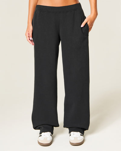 Hollister Feel Good Low-Rise Tapered Baggy Sweatpants